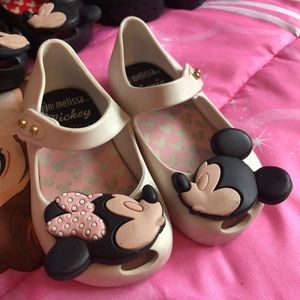 Mini Melissa - Mickey + Minnie in white (size 6)